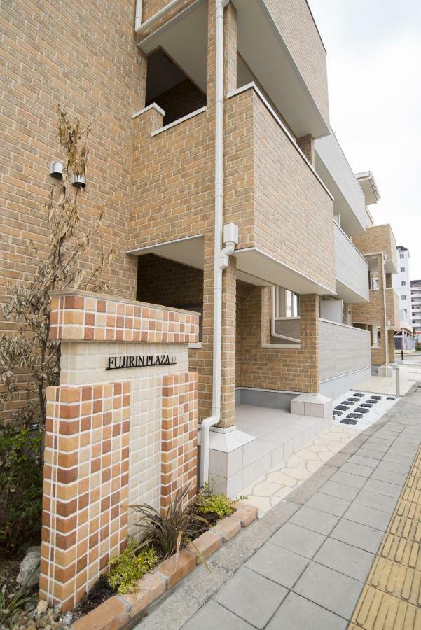 Fujirin Plaza Appartement Osaka Buitenkant foto